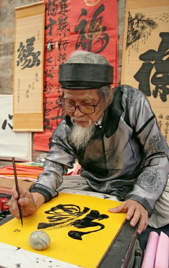 giấy truyền thống